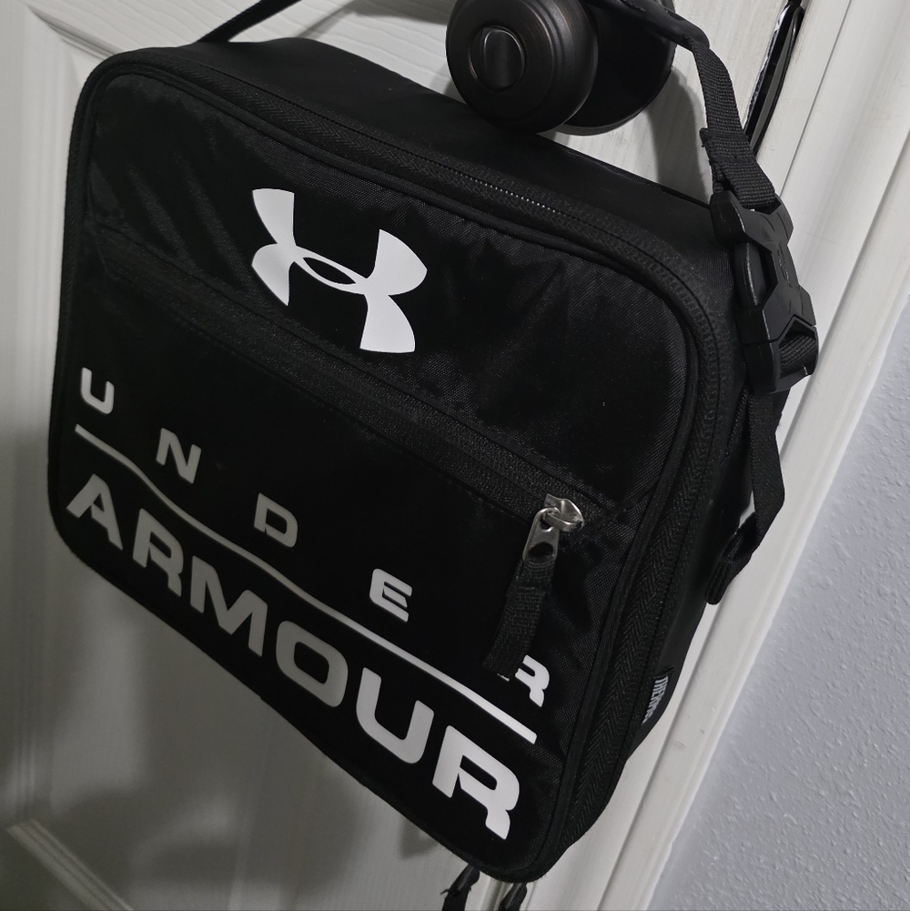 Under Armour x Thermos Black Lunch Bag - Picture 3 of 6